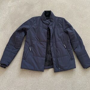 Vuori jacket size small